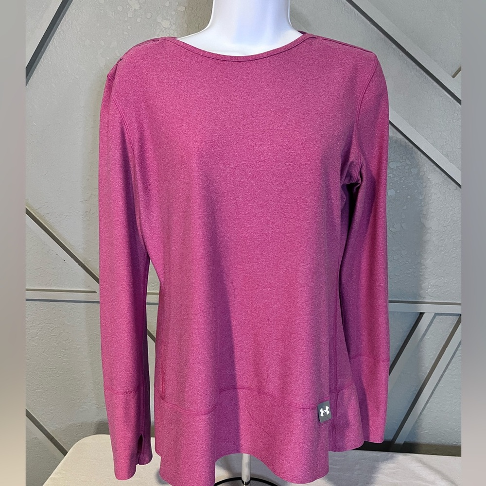 Women’s Under Armour Fitted Heatgear Long Sleeve Shirt